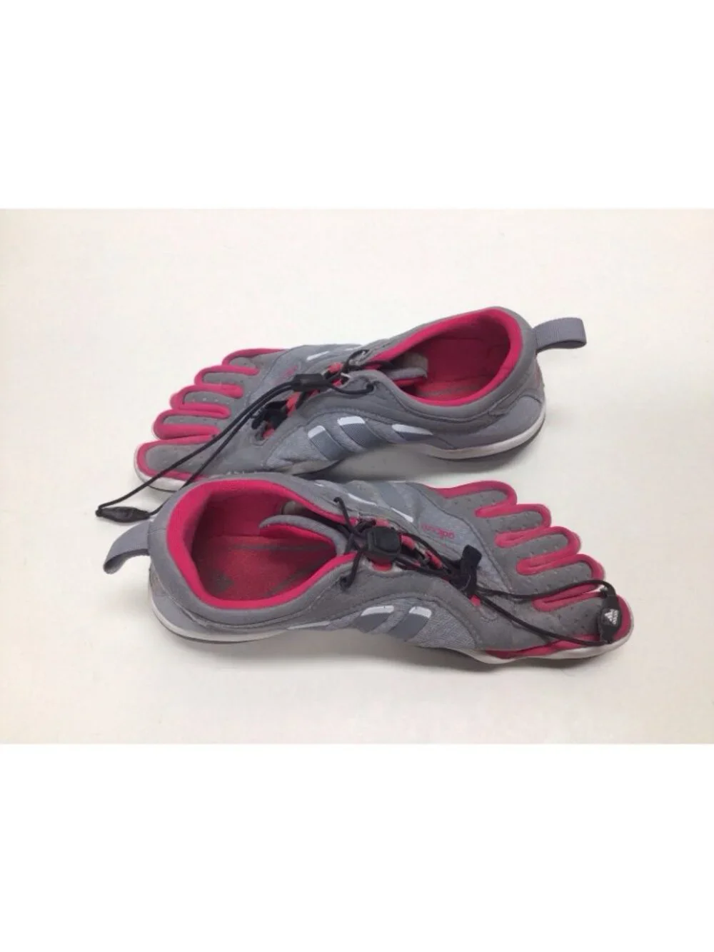 Adidas Shoes Womens 5 Adipure Trainer Barefoot Sneakers Gray Pink Comfort Flats